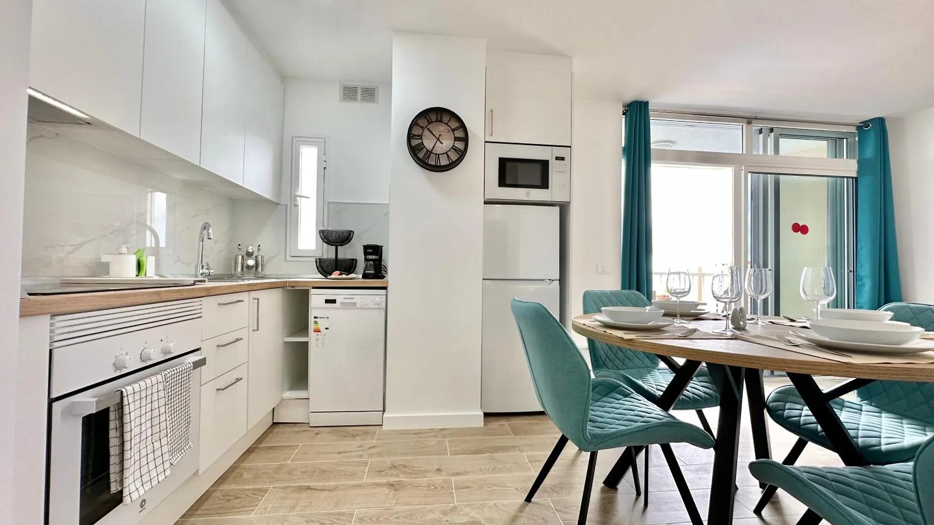 Torres De Yomely - M6D Apartment Playa de las Americas  0*, Playa de las Americas (Tenerife)